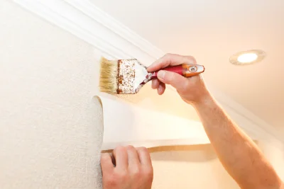 Pose de papier peint à Escanecrabe — revêtements muraux et toiles de verre